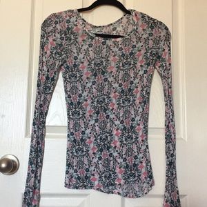 Floral printed long sleeve shirt